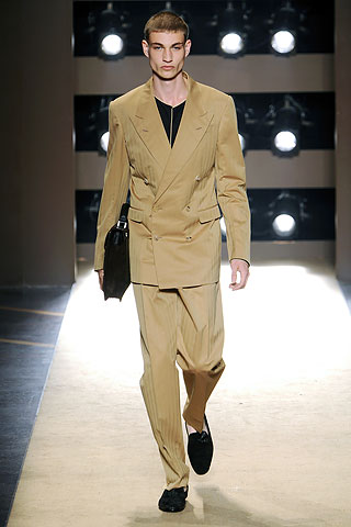 Gianfranco Ferre / - 2011